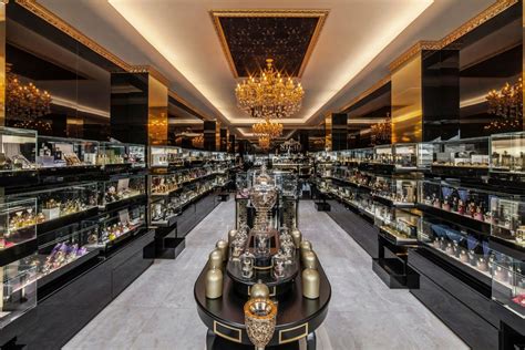 perfume shops in barcelona.